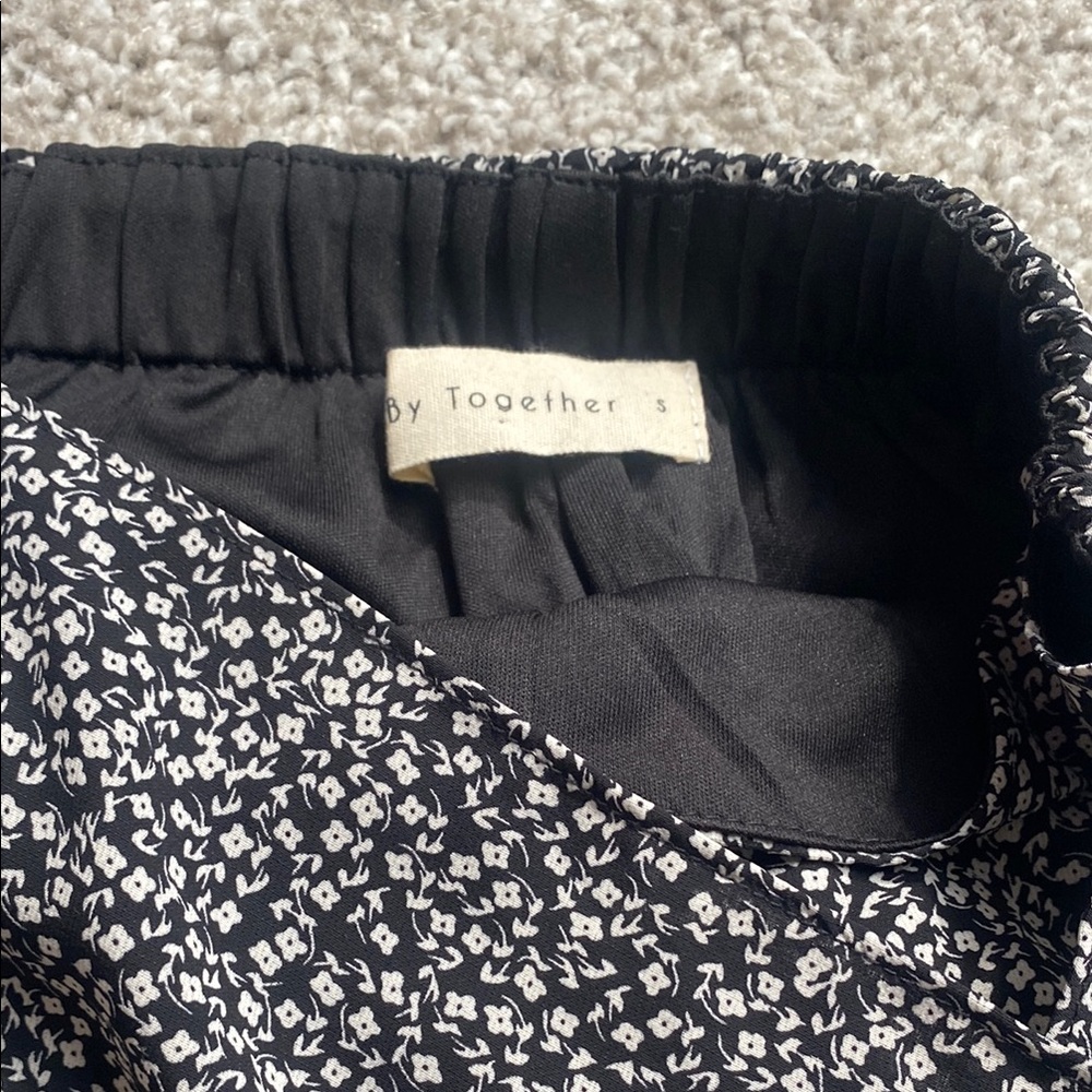 Floral Ruffle Skort - Picture 6 of 7